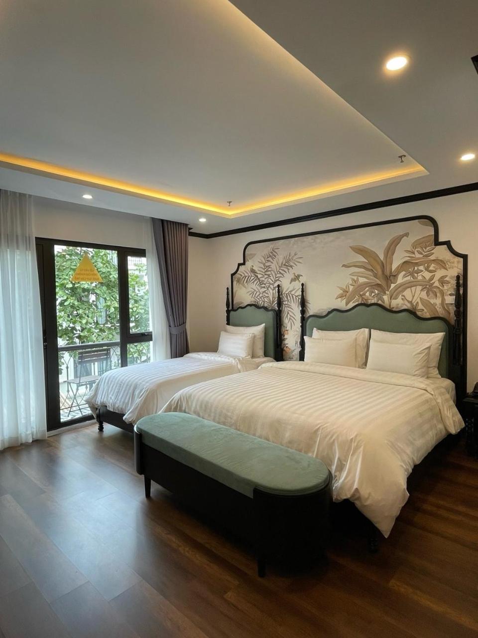 Aquarius Premium Hanoi